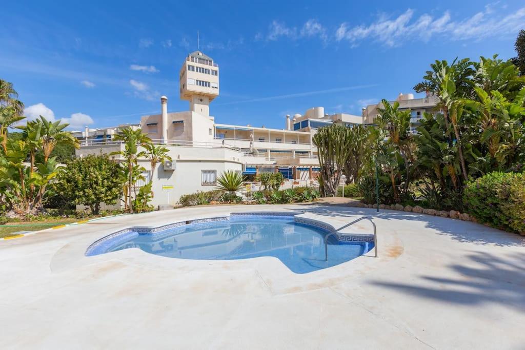 Eden Costa Lago Primera Linea De Mar Torremolinos Exteriér fotografie