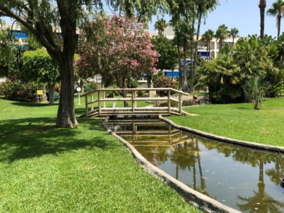 Eden Costa Lago Primera Linea De Mar Torremolinos Exteriér fotografie